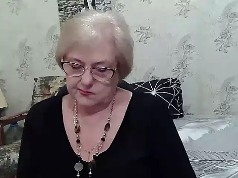 Snapshot of Renata62011 chatting on May 11, 11:49 am Renata62011 online show from May 11, 11:49 am