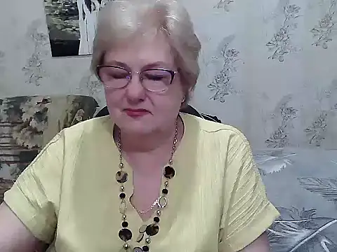 Snapshot of Renata62011 chatting on May 30, 3:09 pm Renata62011 online show from May 30, 3:09 pm