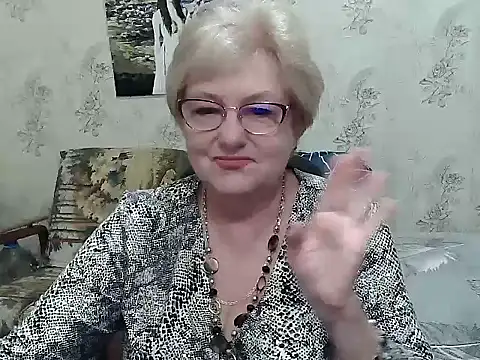 Snapshot of Renata62011 chatting on June 4, 4:18 am Renata62011 online show from June 4, 4:18 am