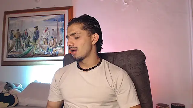 ArturoCardona  online show from April 22, 10:17 am