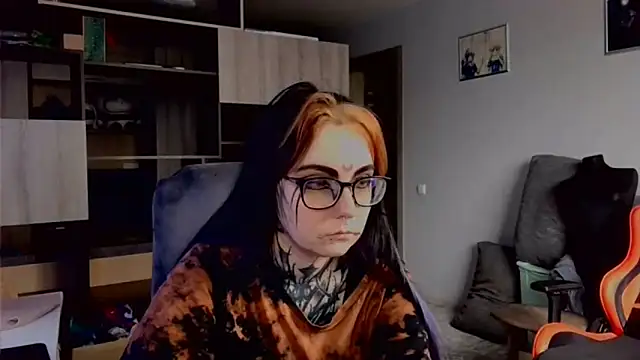 HighelikeGirl online show from September 18, 10:06 am