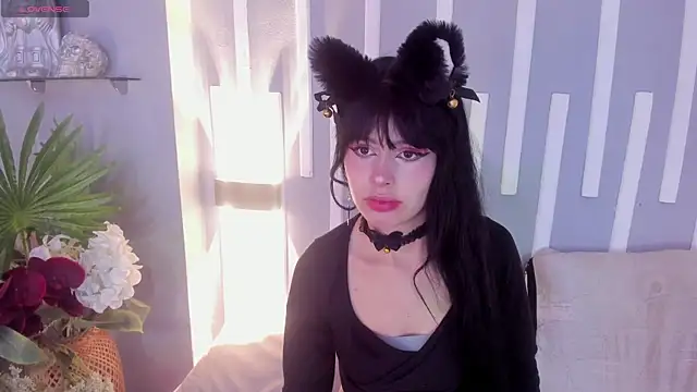 Dita von2 online show from November 4, 11:31 am