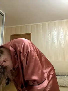 SunshineEmma online show from September 30, 6:46 pm