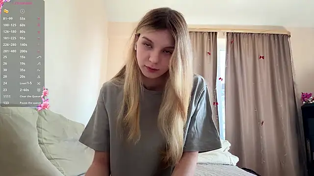 FruityXo online show from June 5, 11:27 am