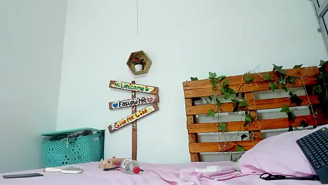 cris dulce online show from March 25, 11:00 pm