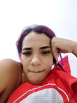 cris dulce online show from April 3, 8:18 pm