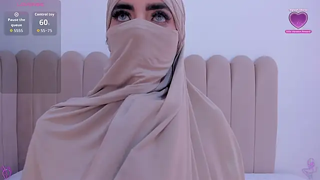 Snapshot of Jasmin_hamdan chatting on December 2, 6:47 pm Jasmin hamdan online show from December 2, 6:47 pm