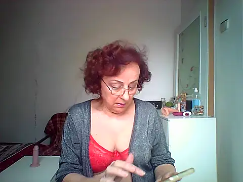 Julia54391 online show from October 16, 8:26 am
