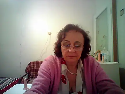 Julia54391 online show from October 19, 8:31 pm