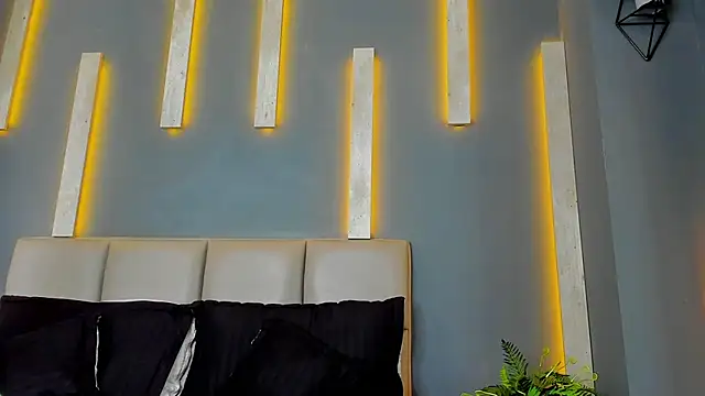 VenusBlazer online show from September 21, 12:07 pm