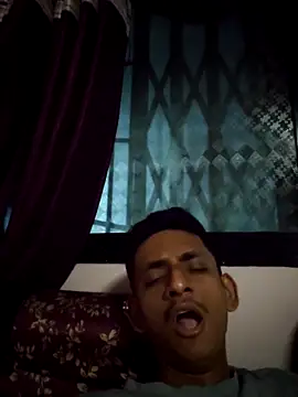 yung cplz online show from November 27, 9:50 pm