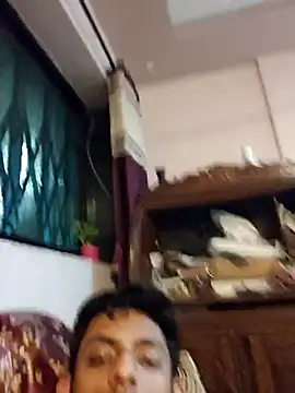 yung cplz online show from April 26, 3:32 pm