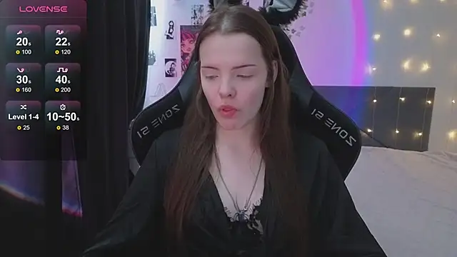 Luna Navy online show from February 28, 6:14 am