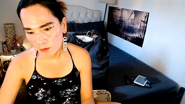 NinaDOM4CUM online show from May 15, 11:45 pm