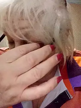 Alexia64231 online show from December 4, 7:55 pm