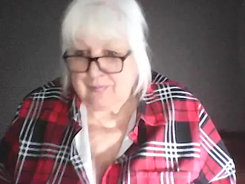 Alexia64231 online show from February 7, 1:48 pm