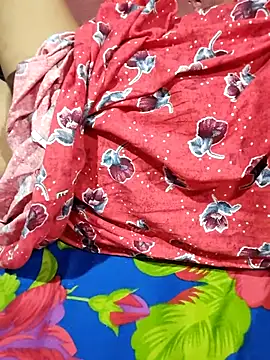 Snapshot of Bhabi-Hot0 chatting on November 20, 6:02 am Bhabi-Hot0 online show from November 20, 6:02 am