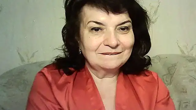 Snapshot of LedyNika chatting on May 10, 7:08 pm LedyNika online show from May 10, 7:08 pm