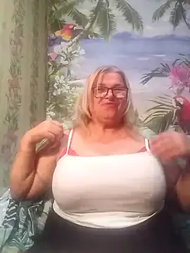 Snapshot of MargaritaSweet51 chatting on October 26, 8:59 pm MargaritaSweet51 online show from October 26, 8:59 pm