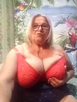 Snapshot of MargaritaSweet51 chatting on October 30, 9:26 pm MargaritaSweet51 online show from October 30, 9:26 pm