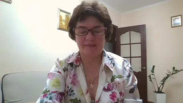 Galina56301 online show from October 8, 5:10 pm
