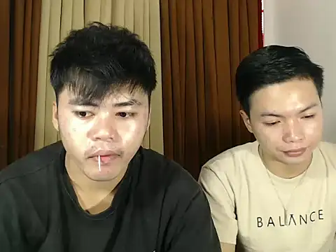 hot emman online show from March 3, 5:19 pm