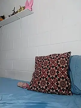 oxxy jean online show from April 16, 10:23 pm