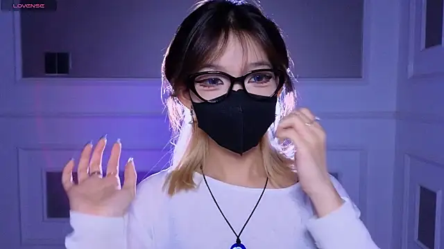      Panda      online show from June 7, 8:34 pm