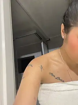 LuluMonroe Eup online show from February 13, 3:24 am