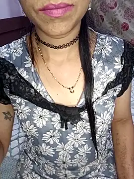 Mysore Mallika online show from October 14, 3:02 pm