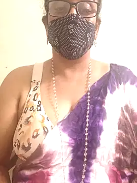 sweet-lotus online show from November 3, 9:21 am