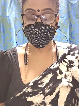 sweet-lotus online show from November 16, 5:40 pm