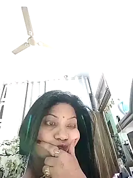 Cute-Janvi20 online show from February 19, 4:19 am