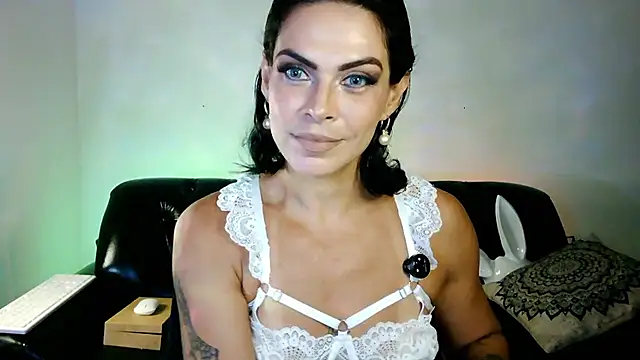 Veronnaink online show from April 4, 3:42 pm