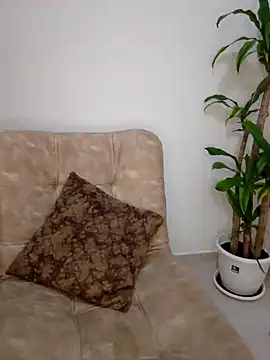 Snapshot of LilithAmber11 chatting on October 14, 11:16 pm LilithAmber11 online show from October 14, 11:16 pm