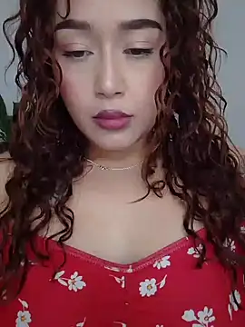 Snapshot of LilithAmber11 chatting on November 5, 5:24 pm LilithAmber11 online show from November 5, 5:24 pm