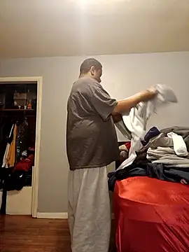 funandfreakyguy 97 online show from April 8, 12:10 am