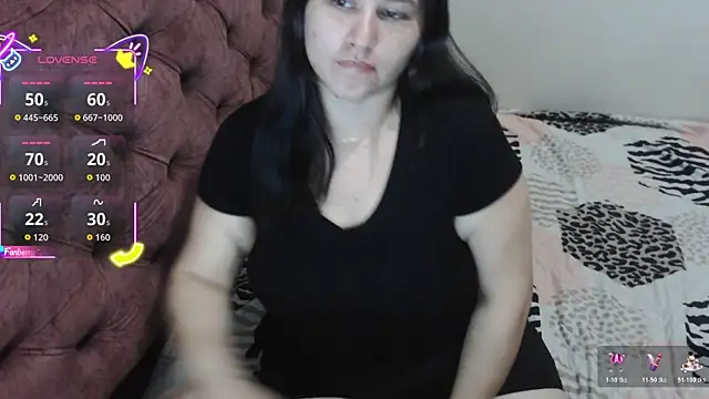 victoriadaniela online show from December 18, 10:27 pm