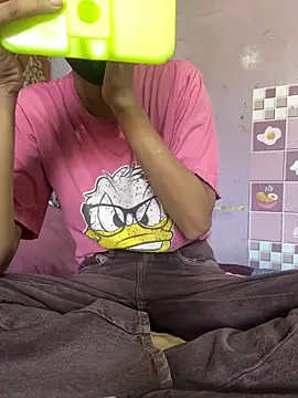 Snapshot of Sandhya_77 chatting on July 18, 3:22 am Sandhya 77 online show from July 18, 3:22 am