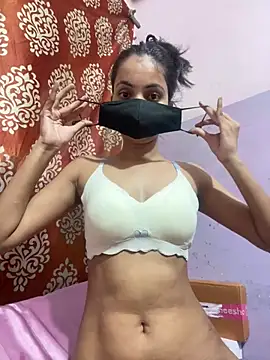 Snapshot of Sandhya_77 chatting on July 19, 4:38 am Sandhya 77 online show from July 19, 4:38 am