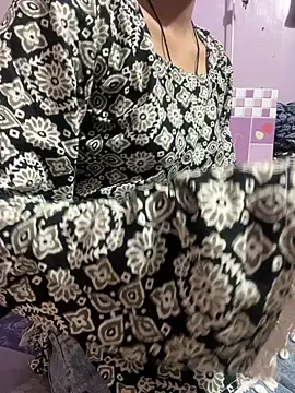 Snapshot of Sandhya_77 chatting on July 23, 3:37 am Sandhya 77 online show from July 23, 3:37 am