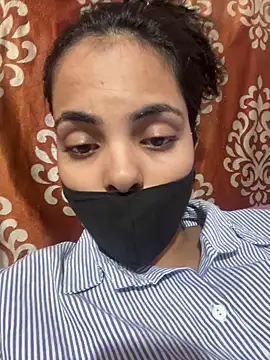 Snapshot of Sandhya_77 chatting on July 24, 4:21 am Sandhya 77 online show from July 24, 4:21 am