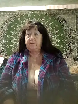 CrystalLime6411 online show from November 25, 6:02 am