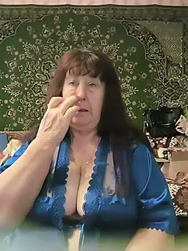 CrystalLime6411 online show from May 30, 2:58 pm