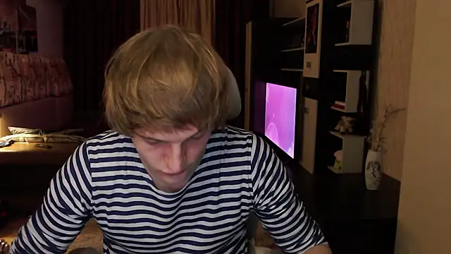 Playersuperstar online show from March 18, 6:33 pm