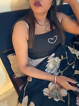 Snapshot of sexy-sukriti chatting on January 18, 2:21 pm sexy-sukriti online show from January 18, 2:21 pm