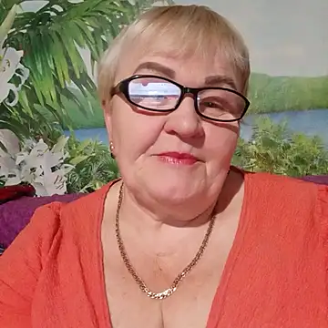 VioletSweet5566 online show from October 22, 5:34 pm