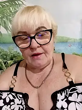 VioletSweet5566 online show from April 10, 8:41 am