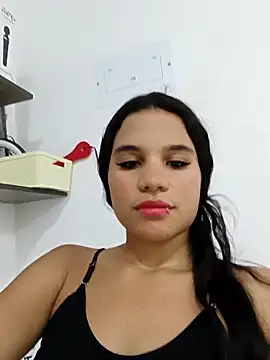 Little-Pussy-Sweet online show from September 10, 6:41 pm