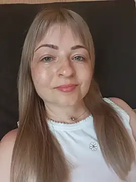Snapshot of Kate2891 chatting on July 24, 3:54 pm Kate2891 online show from July 24, 3:54 pm